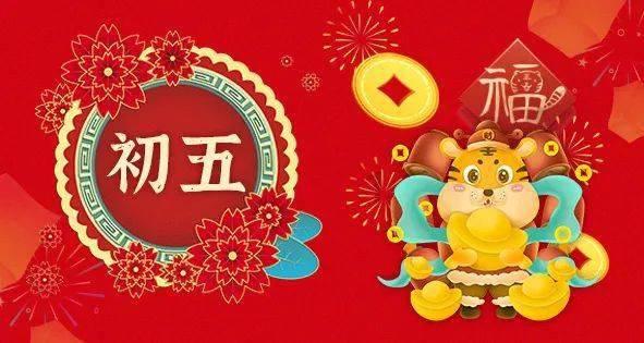 夏季的时尚女孩
